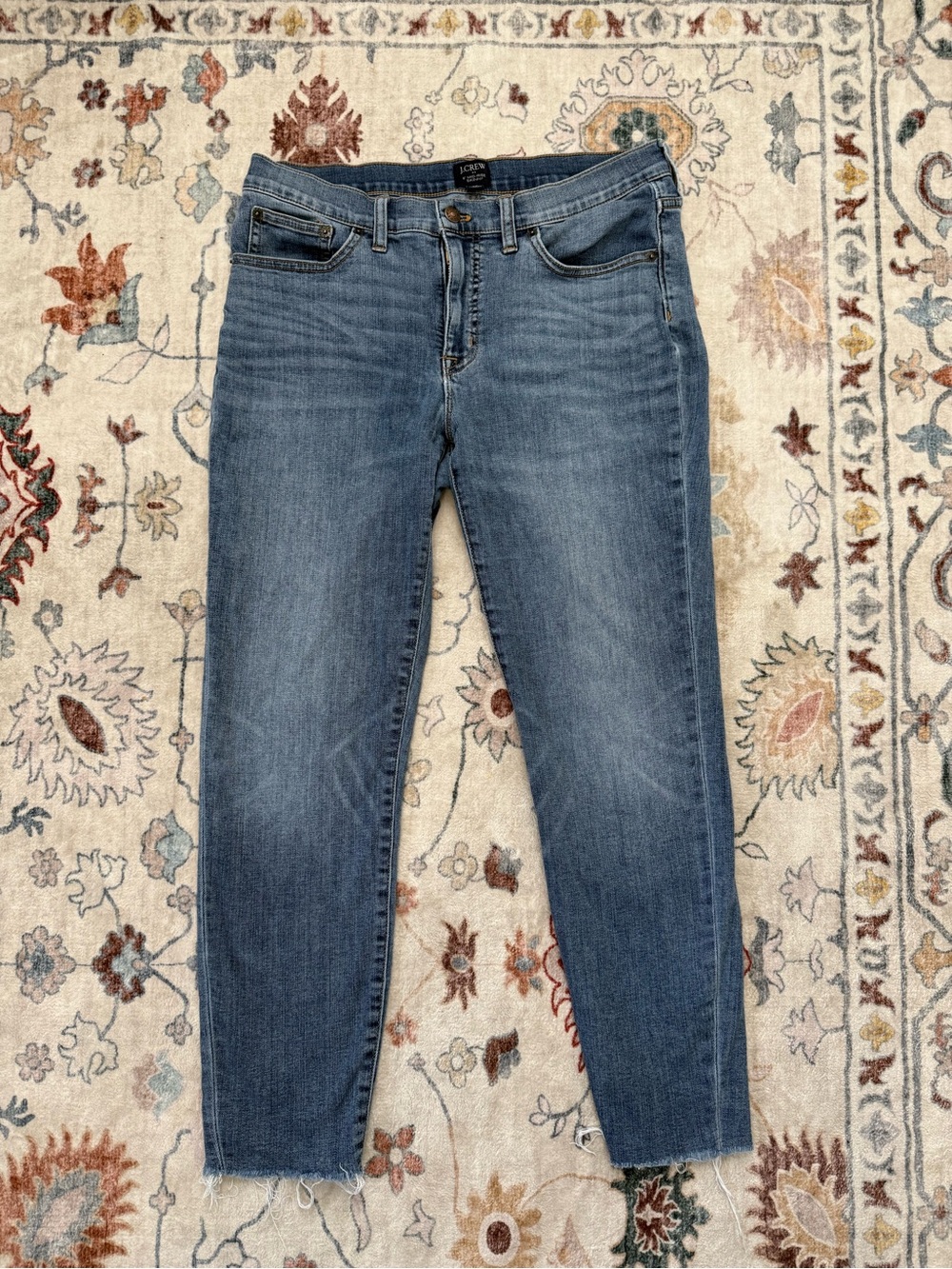 J.Crew 8” Mid Rise Skinny Jeans Sz 30 Light‎ Wash Raw Hem Ankle Denim